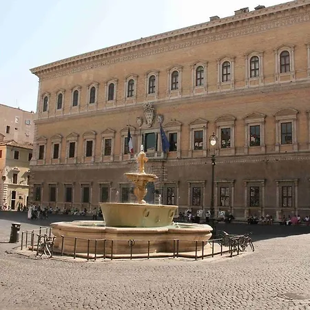Cappellari29 *